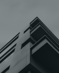 Conteúdo - Nossa atuação está pautada na solução dos problemas apresentados a partir de um atendimento personalizado e do conhecimento especializado da equipe, assim como na experiência pública e privada que envolvem as várias áreas do Direito Administrativo.